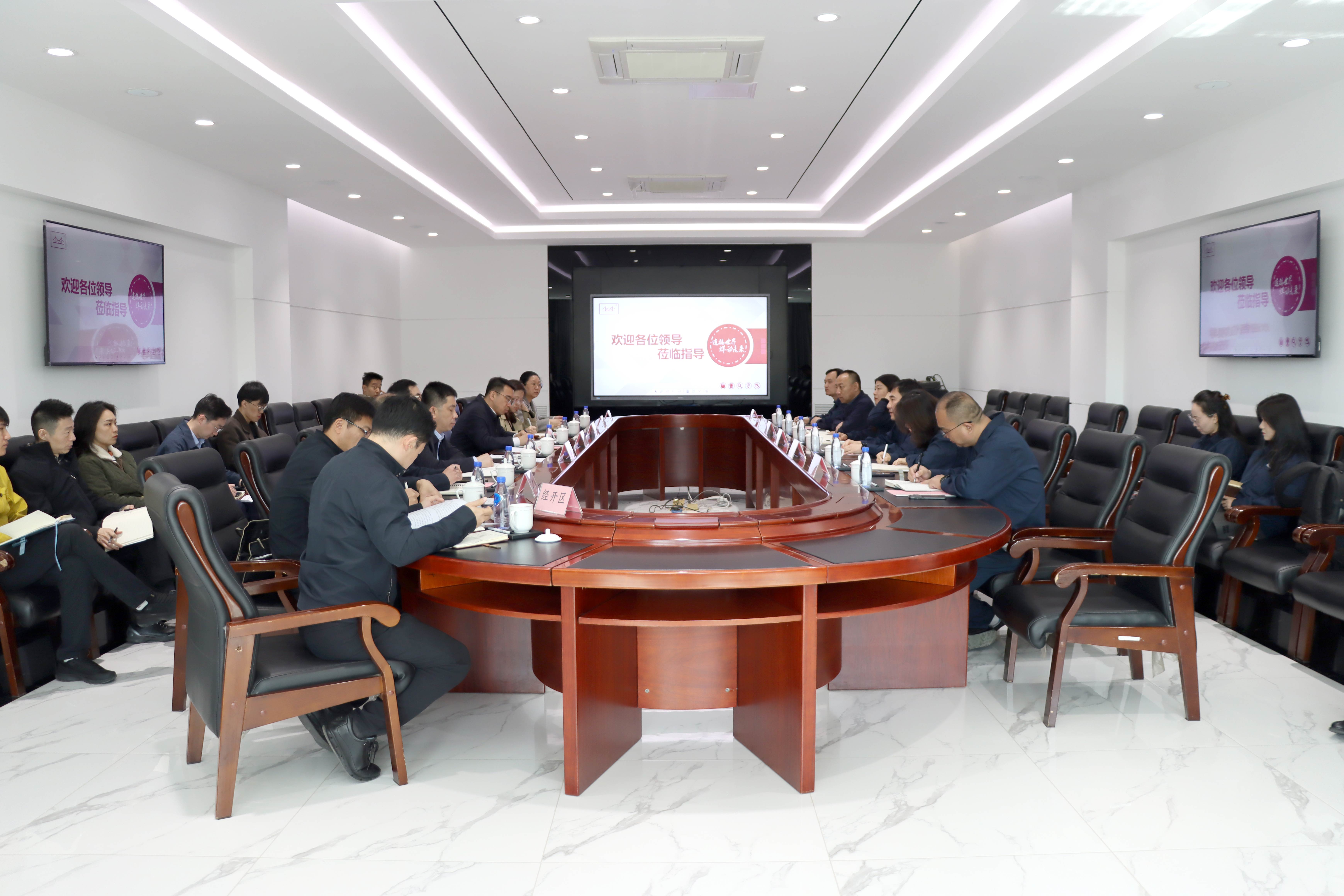 政企携手共筑高质量发展 东丽区区长李春走访调研bevictor伟德焊材集团